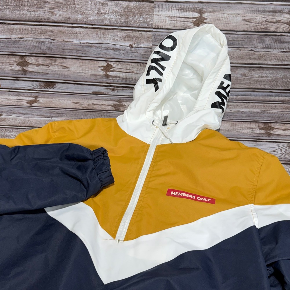 Members Only Windbreaker Mens Size Medium Mustard Navy White Colorblock Half Zip